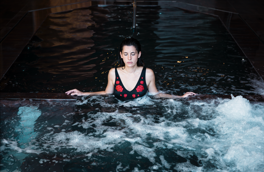 The Science Behind Cold Plunge Recovery: Why More People Are Taking the Ice Bath